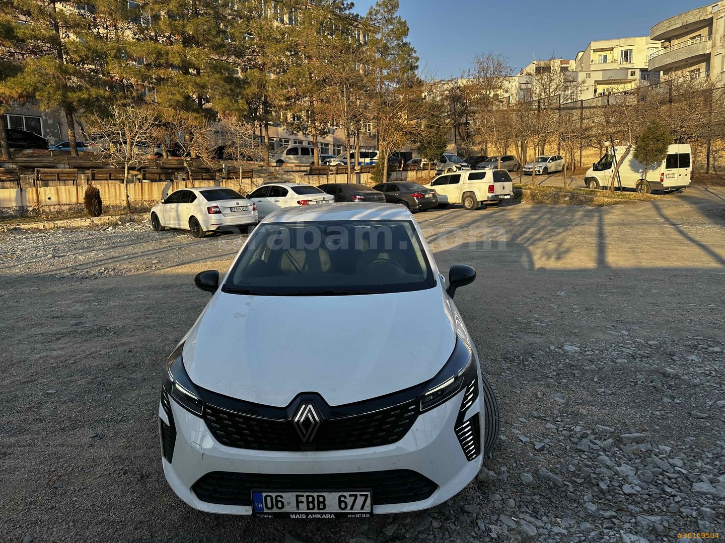 RENAULT CLİO 1.0 TCE EVOLUTİON 2023 MODEL KAYSERİ 22.000 KM BEYAZ