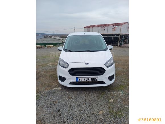 Sahibinden Ford Tourneo Courier 1.5 TDCi Delux 2022 Model