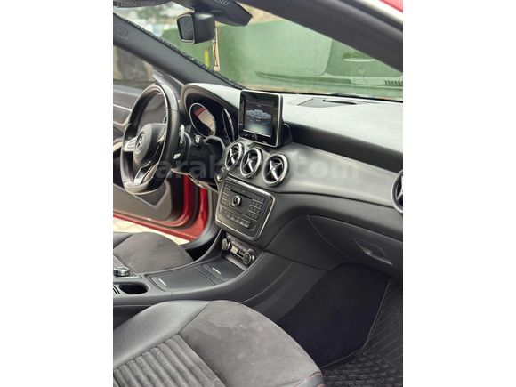 HATASIZ 95 BİNDE CLA 180