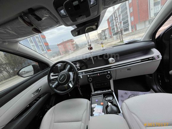Sahibinden 4x4 Hyundai Tucson 1.6 T-GDi Elite Plus 2024 Model  (Ek olarak 4 lastik ve 4 jant verilecek)