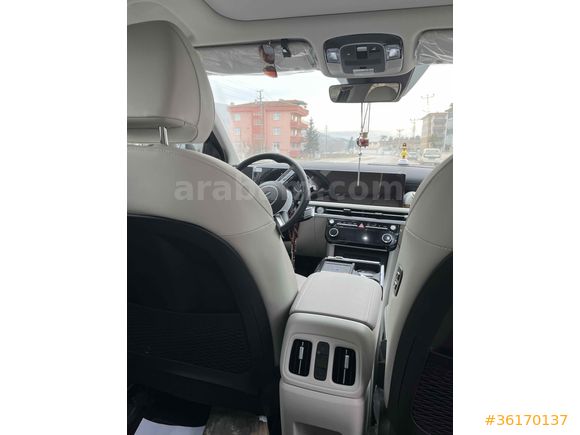 Sahibinden 4x4 Hyundai Tucson 1.6 T-GDi Elite Plus 2024 Model  (Ek olarak 4 lastik ve 4 jant verilecek)
