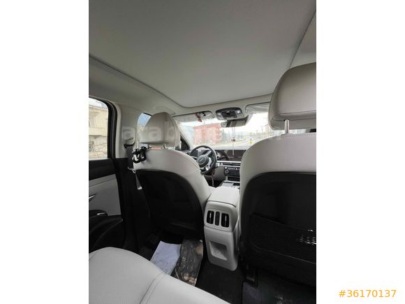 Sahibinden 4x4 Hyundai Tucson 1.6 T-GDi Elite Plus 2024 Model  (Ek olarak 4 lastik ve 4 jant verilecek)