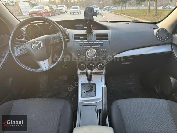 Global Car Deals'tan TR'de TEK Mazda 3 Otomatik