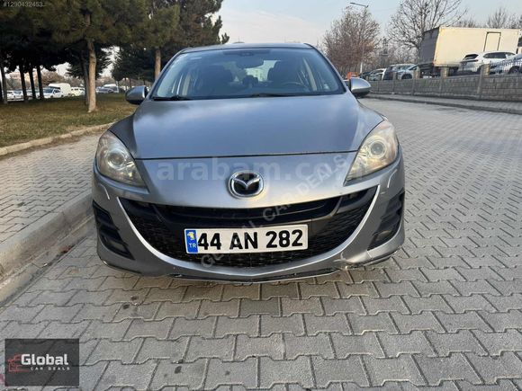 Global Car Deals'tan TR'de TEK Mazda 3 Otomatik