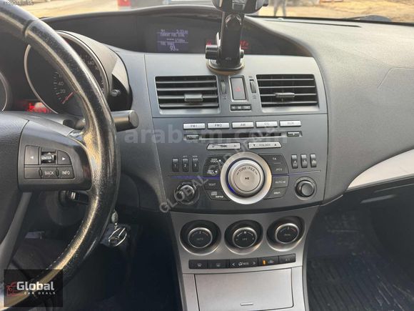 Global Car Deals'tan TR'de TEK Mazda 3 Otomatik