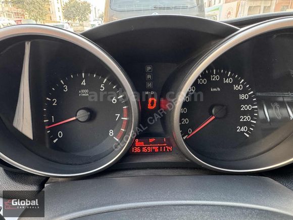 Global Car Deals'tan TR'de TEK Mazda 3 Otomatik