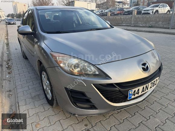 Global Car Deals'tan TR'de TEK Mazda 3 Otomatik