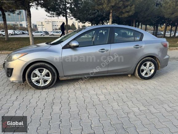 Global Car Deals'tan TR'de TEK Mazda 3 Otomatik