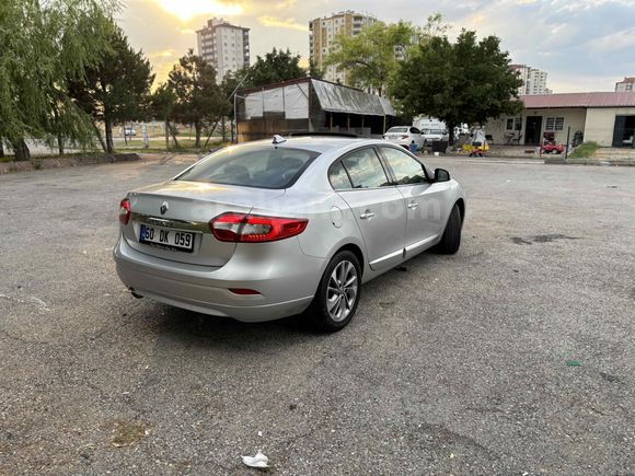 Araç Kayseri’de Sunroflu Prestij 