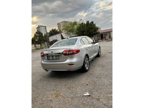 Araç Kayseri’de Sunroflu Prestij 