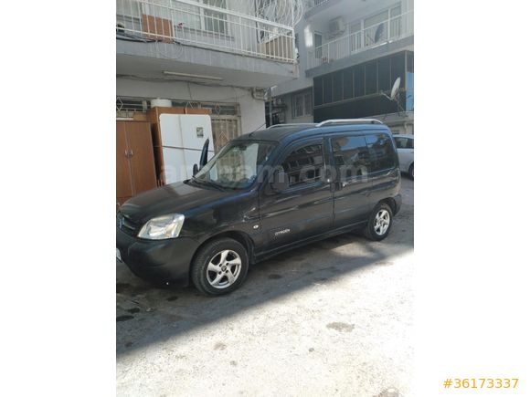 Sahibinden Citroen Berlingo 1.9 D X 2004 Model  285.499 km Siyah