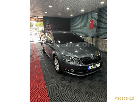 2017 SKODA OCTAVİA 1.6 TDI STYLE CR DSG
7 İLERİ OTOMATİK DİZEL 
115 HP KM:205.000
