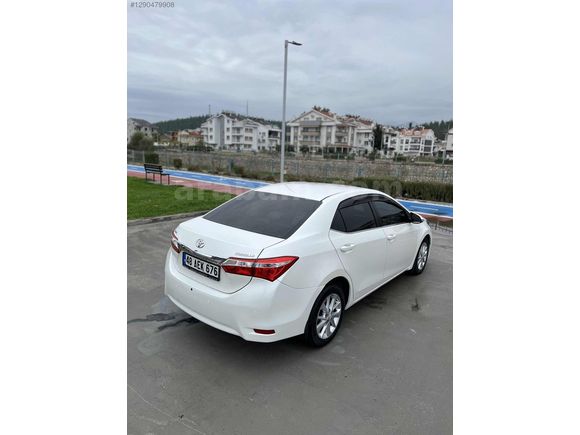 BAŞKARA OTOMOTIV'DEN 2015 MODEL 1.4D-4D TOYOTA COROLLA