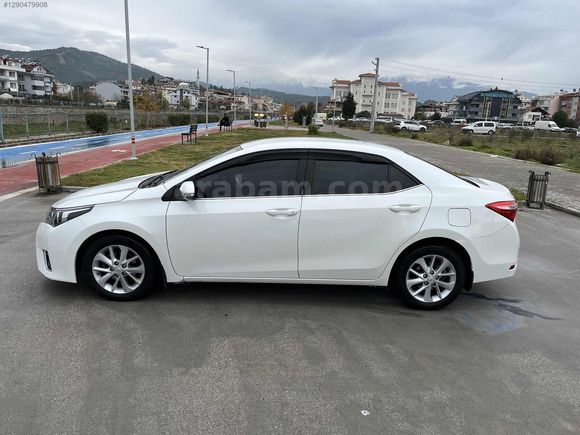 BAŞKARA OTOMOTIV'DEN 2015 MODEL 1.4D-4D TOYOTA COROLLA