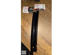 Megane 4 arka kelebek cam çıtası 822B49307R