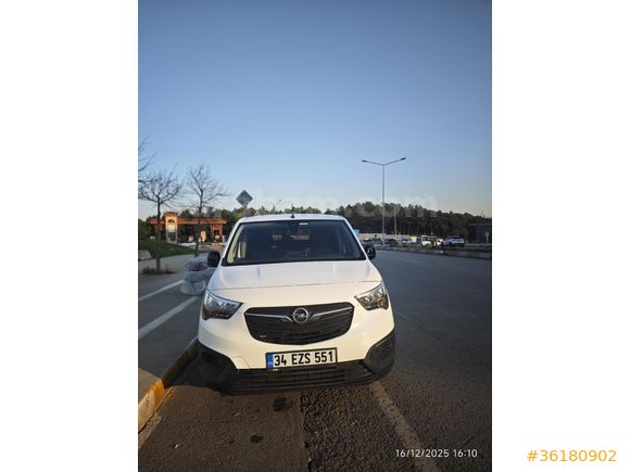 MUAYENESİ YENİ/BAKIMLI 2022 OPEL COMBO PANELVAN XL (FATURALİ)