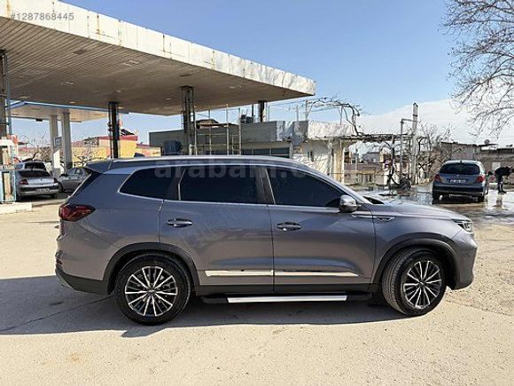 2024 MODEL ORJİNAL 28 BİNDE BOYASIZ 7 KOLTUK