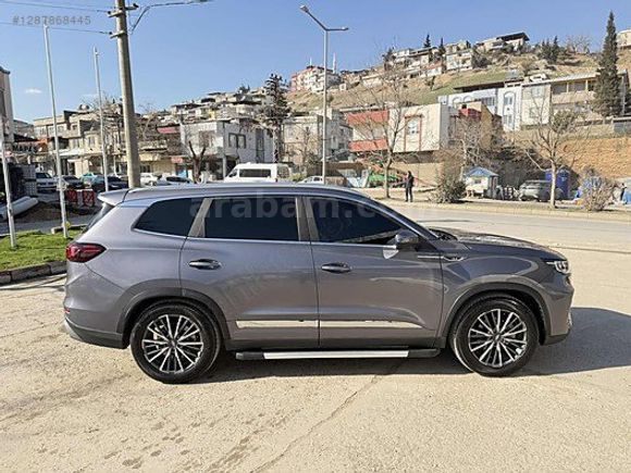 2024 MODEL ORJİNAL 28 BİNDE BOYASIZ 7 KOLTUK