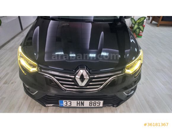 YILMAZ AUTO Renault Megane 1.5 Blue DCI Icon 2020 Model 117 BİN KM HATASIS