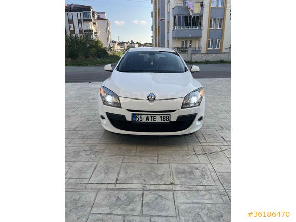 Sahibinden Renault Megane 1.5 dCi Dynamique 2012 Model 