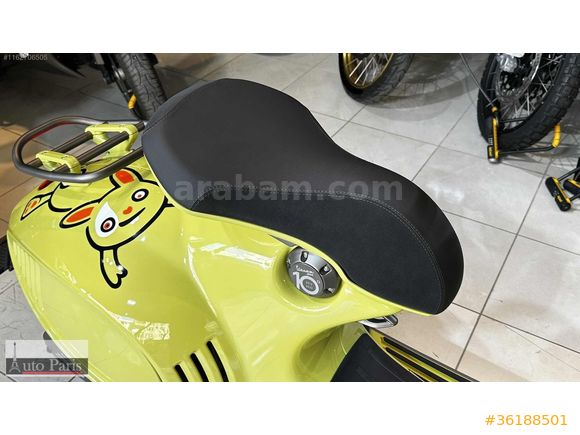 Auto Paris Vespa 946 Bunny "0" KM 150cc