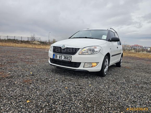Sahibinden Skoda Roomster 1.6 TDI Style 2012 Model