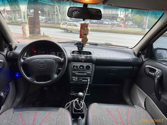 Sahibinden Opel Corsa 1.4 Swing 1998 Model bakımlı 