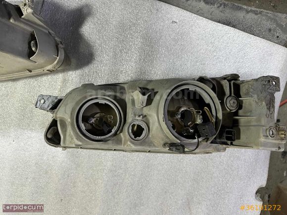 TORPİDOCUMDAN HYUNDAİ STAREX SAĞ SOL FAR TAKIM