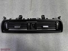 TORPİDOCUMDAN BMW F10 5 SERİSİ ORTA KALORİFER IZGARASI