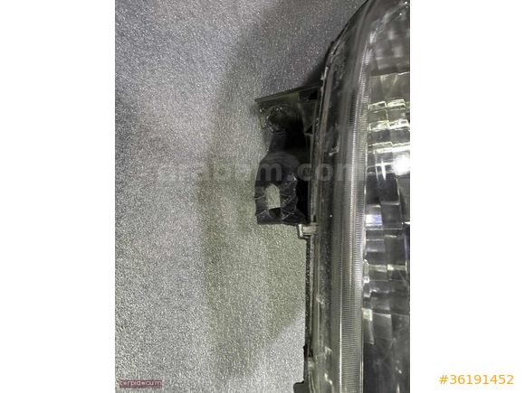 TORPİDOCUMDAN RENAULT KANGO 2003-2008 SAĞ FAR TEMİZ
