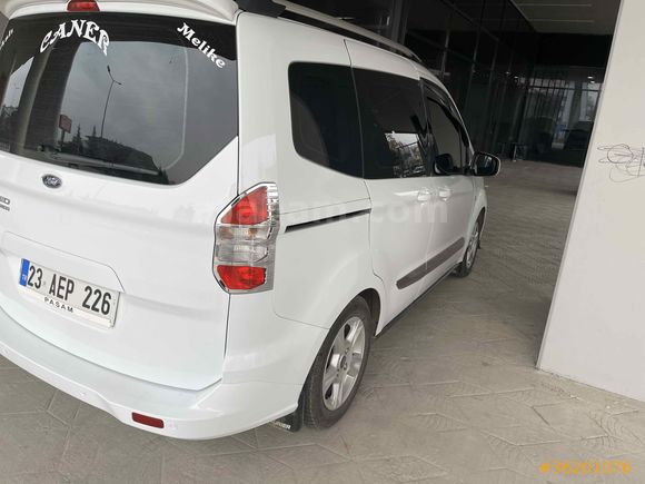 Sahibinden Ford Tourneo Courier 1.5 TDCi Delux 2020 Model  82.000 km otomobıl ruhsatlı Beyaz