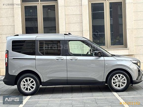 2025 MODEL SIFIR TOURNEO COURİER 1.0 TİTANİUM OTOMATİK HATASIZ