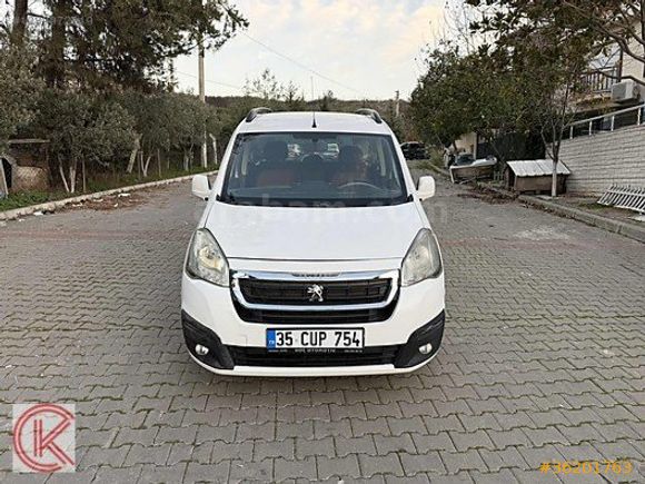 KOÇ OTO'dan 2016 ÇIKIŞLI YENİ KASA BAKIMLI 1.6 HDI