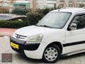 ORJİNAL 2004 MODEL PEUGEOT PARTNER 2.0 HDİ KLİMALI