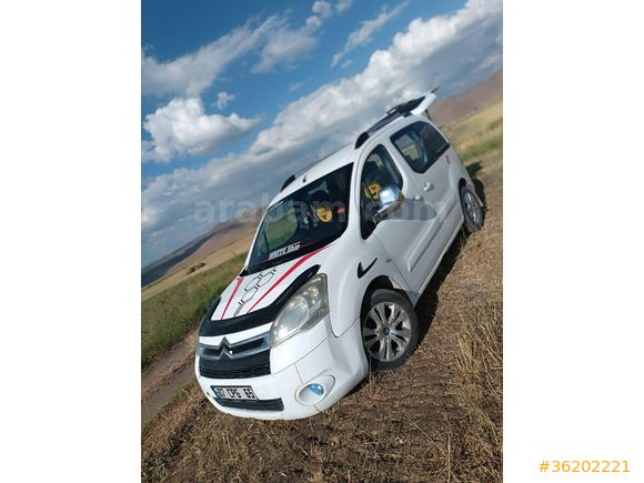 Sahibinden Citroen Berlingo 1.6 HDi Combi Silverline 2011 Model