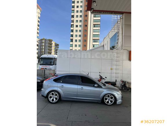 Sahibinden Ford Focus 1.6 TDCi Ghia 2006 Model  260.000 km Mavi