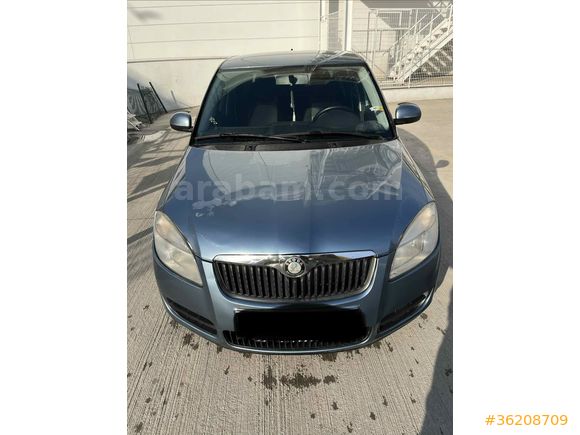 Sahibinden Skoda Fabia 1.4 Classic 2010 Model Bursa 140.000 km Gri (Gümüş)
