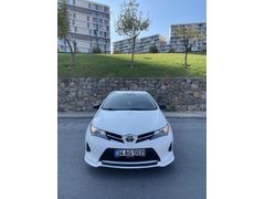 Sahibinden Toyota Auris 1.33 Life 2013 Model 