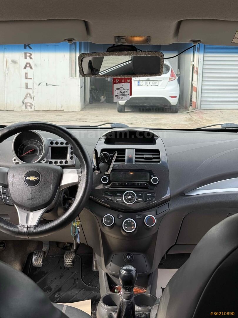 Sahibinden Chevrolet Spark 1.2 LT 2013 Model İzmir 197.000 km Beyaz 1