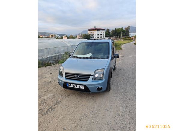 Sahibinden Ford Tourneo Connect 1.8 TDCI K210 S Blackline 2012 Model