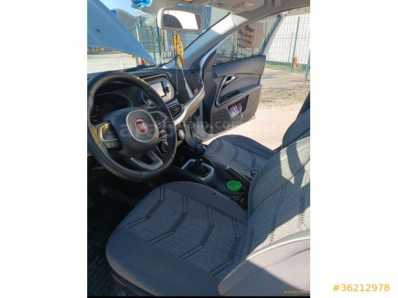 ACİLL Sahibinden Fiat Egea 1.6 Multijet Lounge 2015 Model