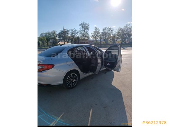 ACİLL Sahibinden Fiat Egea 1.6 Multijet Lounge 2015 Model