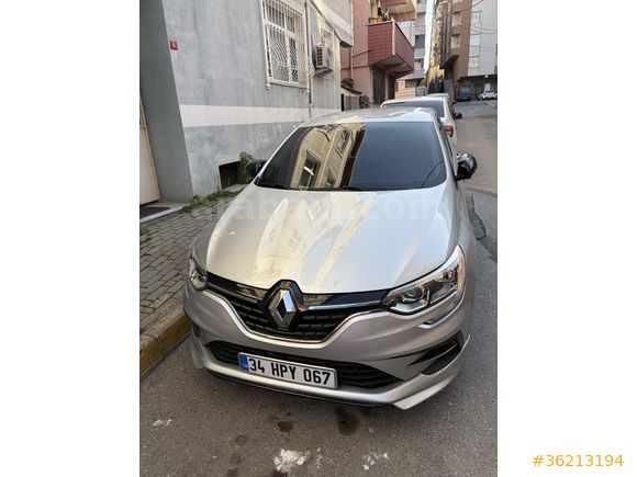 Sahibinden Renault Megane 1.3 TCe Joy Comfort 2023 Model 