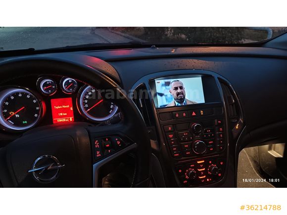 Öğretmenden Opel Astra 1.4 T Cosmo 2012 Model