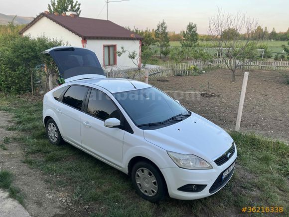 HATASIZ AYARINDA  Ford Focus 1.6 Trend 2009   FOCUS Model 