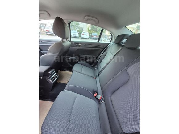 Sahibinden Renault Megane 1.3 TCe Joy Comfort 2023 Model