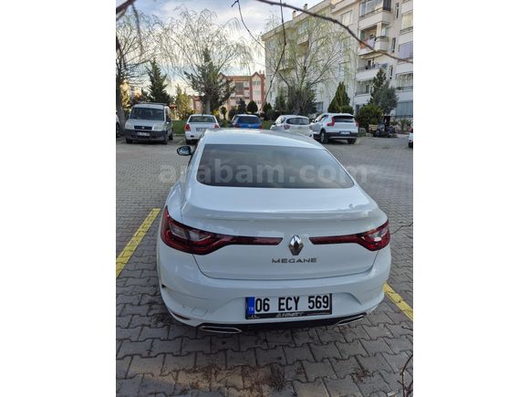 Sahibinden Renault Megane 1.3 TCe Joy Comfort 2023 Model