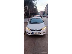 Sahibinden Honda Civic 1.6 i-VTEC Eco Premium 2013 Model