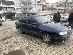 Galeriden Renault Megane 1.4 Authentique 2002 Model Çanakkale