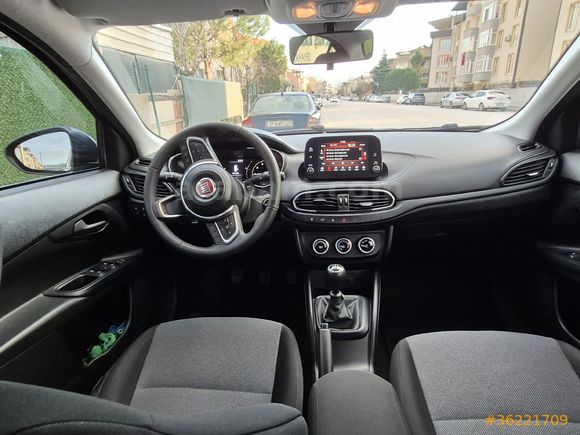 Sahibinden  hatasız boyasız Egea 1.4 Fire Easy Plus 2023 Model
